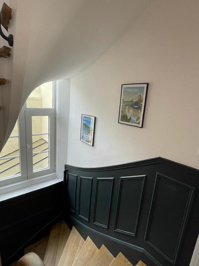 Le Gite De Jean Thevenin, Avec Parking Gratuit Epernay Exterior photo